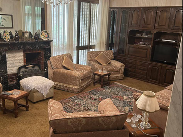 listing-image