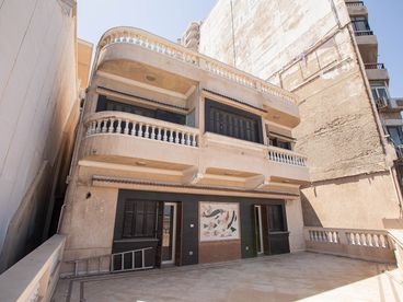 listing-image