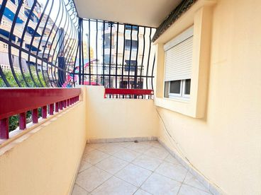 listing-image