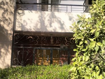 listing-image
