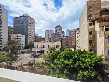 listing-image