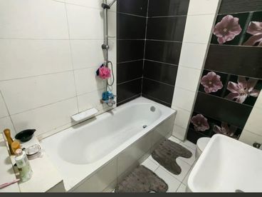 listing-image