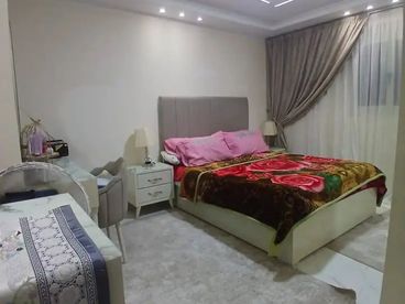 listing-image