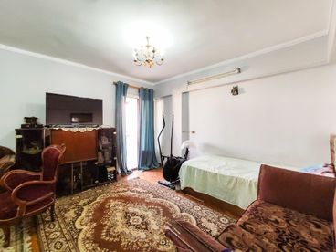 listing-image