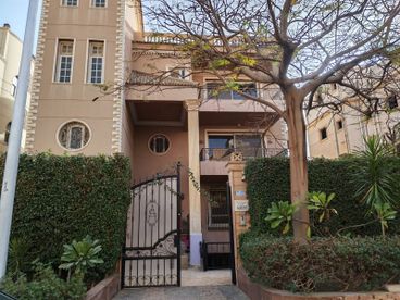 listing-image