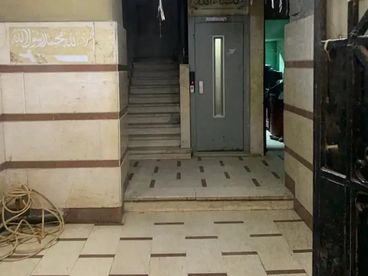 listing-image