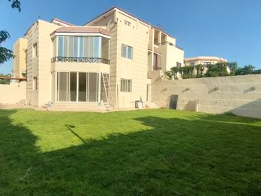 listing-image