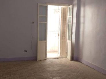 listing-image