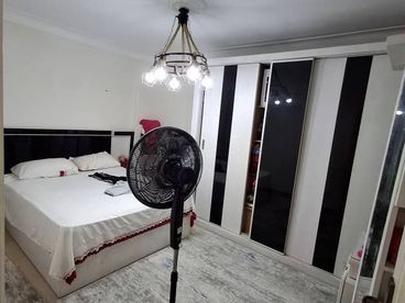 listing-image
