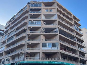 listing-image