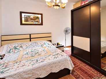 listing-image