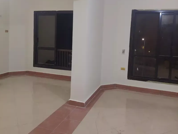 شقة عمارات ظباط زهراء مدينة نصر ٨٦ متر للبيع
