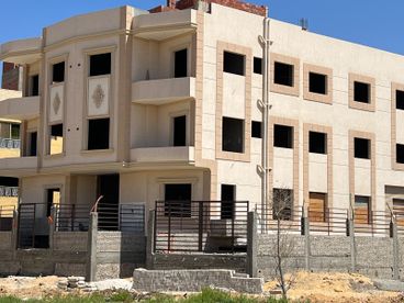 دوبلكس in Northern Tourist Expansions 240 M² Semi Finished For sale