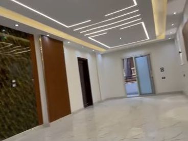 فرصة مميزة للبيع في النزهة 2 شقة 150متر – دور عاشرالرئيسي  الشقه على جانبي