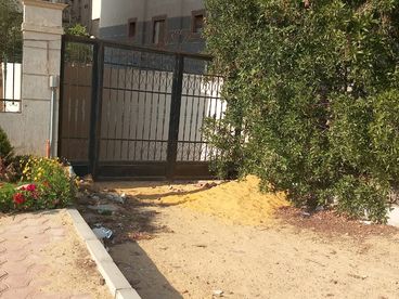 listing-image