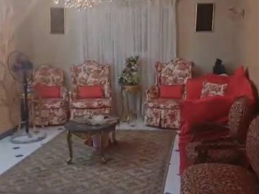 شقه للبيع في شارع الملكه الجنب بتاع التوحيد والنور ١٢٥متر