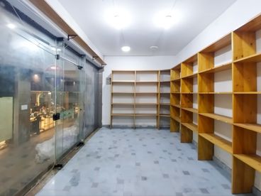 listing-image
