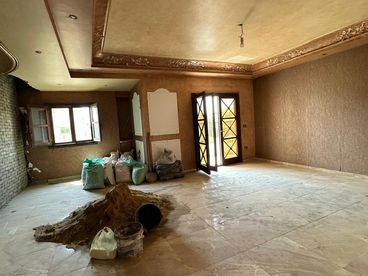 شقة 180 M² For sale in Kaeb Ebn Malek St.