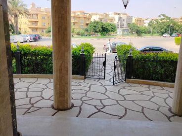 listing-image