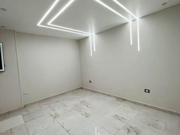 للبيع شقه البيطاش شارع  كرم الشام 120 متر