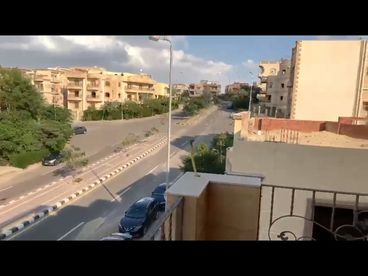 شقه مميزه للبيع فى الياسمين فيلات بحرى
