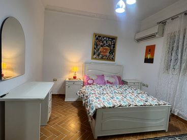 سكني 210 M² For sale in Ja’far ibn Abi Talib St.