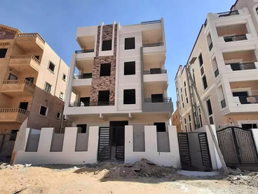 شقه للبيع صف تاني من الحزام