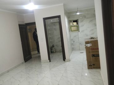 شقه تمليك بجوار مدرسه مودن سكول الحلميه خطوات من ميدان الحلميه الشقه على الشارع الرئيسي