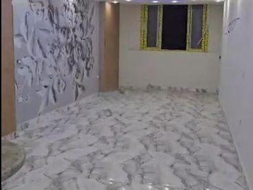 شقة للبيع في عين شمس أمام المترو علي الشارع الرئيسي  الدور التامن اسانسير شغال عمارة 14 دور
