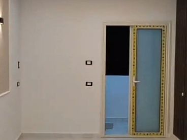 شقه للبيع ش27