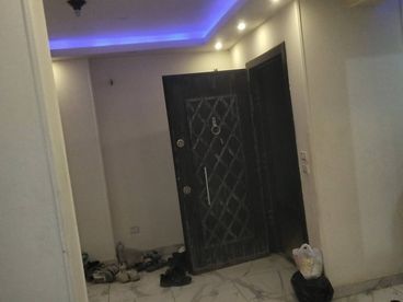 شقه للبيع 120 مبجوار مدرسه مودن سكول الحلميه الشقه تاني نمره من الشارع الرئيسي الحلميه النحيه الشرقيه الش