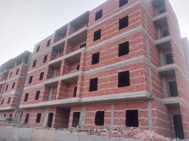 شقه 136 متر في حدايق اكتوبر بقسط شهرى 35 الف تفسيط بصل 8 سنوات استلام 8 سنوات MA