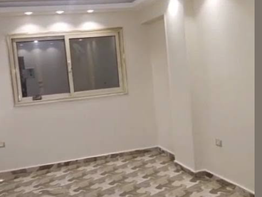 شقه للبيع  الطوابق فيصل شارع الشهيد الرئيسى الدور ١١العماره ١٣دور الشقه ٩٥ متر ٢غرفه و مطبخ و حمام