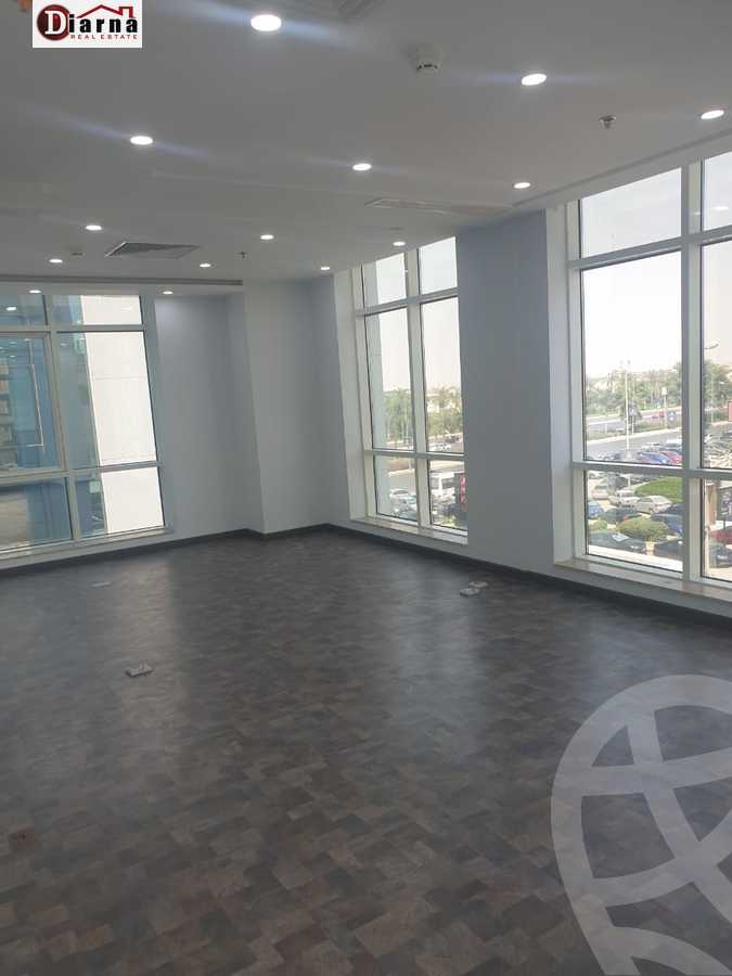 https://aqarmap.com.eg/ar/listing/2901382-for-rent-cairo-new-cairo-compounds-tryfywm-byzns-kwmblks-nm-llttwyr