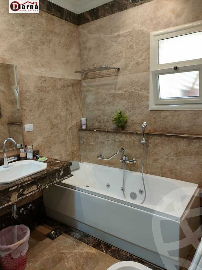 https://aqarmap.com.eg/en/listing/4203453-for-sale-cairo-new-cairo-compounds-les-rois