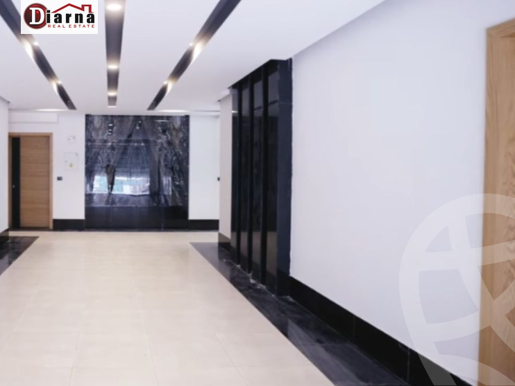 https://aqarmap.com.eg/en/listing/4284222-for-sale-cairo-new-administrative-capital-r7-midtown-condo