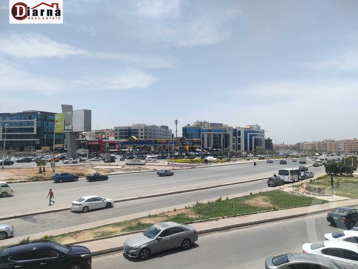 https://aqarmap.com.eg/en/listing/4014928-for-sale-cairo-new-cairo-compounds-dh-wtr-wy-fyl