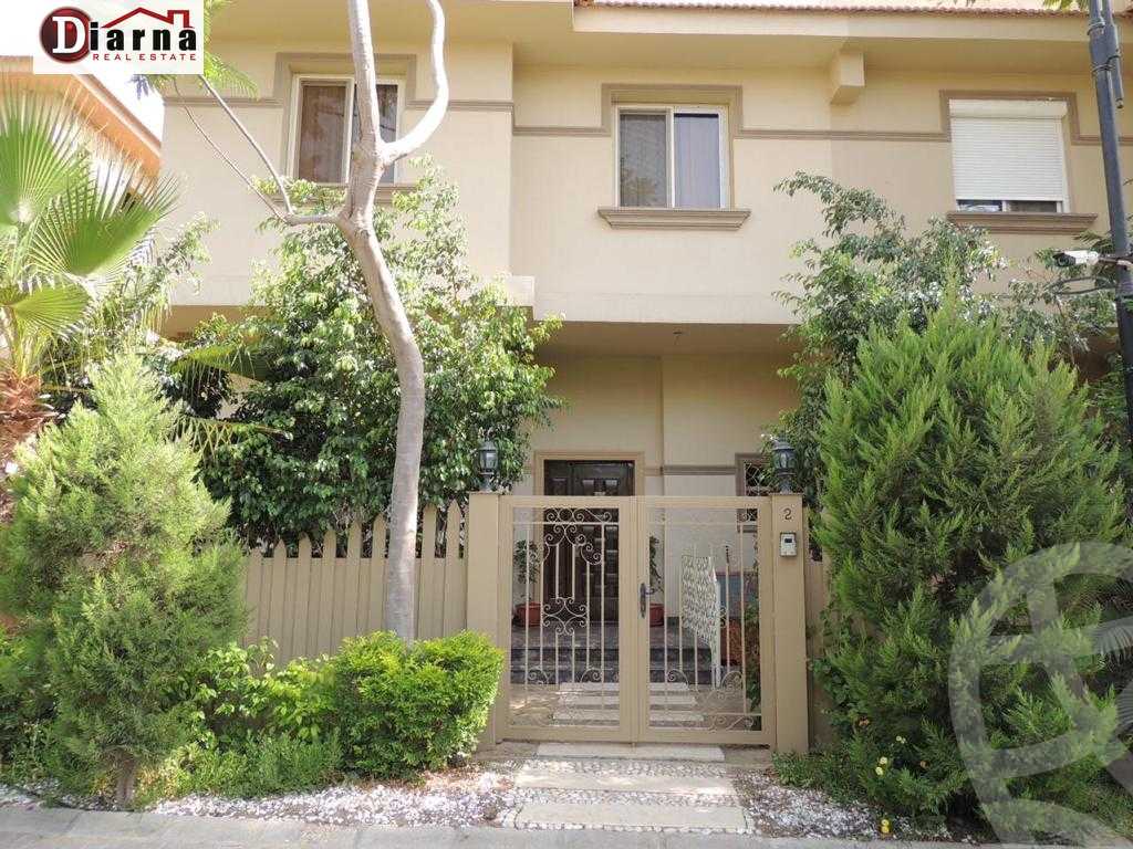 https://aqarmap.com.eg/en/listing/4091528-for-sale-cairo-new-cairo-compounds-moon-valley