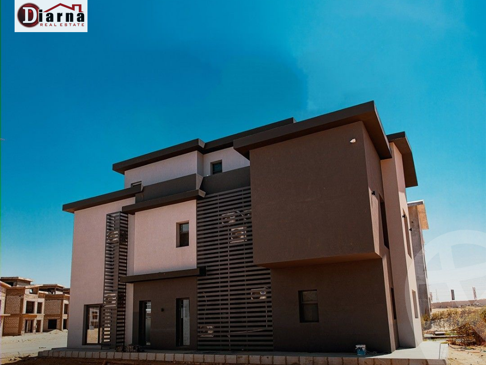 https://aqarmap.com.eg/en/listing/4235841-for-sale-cairo-new-cairo-compounds-kmbwnd-kryk-twn-il-cazar