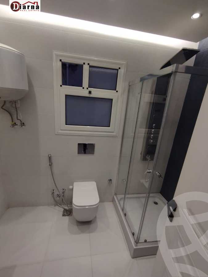 https://aqarmap.com.eg/en/listing/4245132-for-rent-cairo-new-cairo-compounds-mountain-view-hyde-park