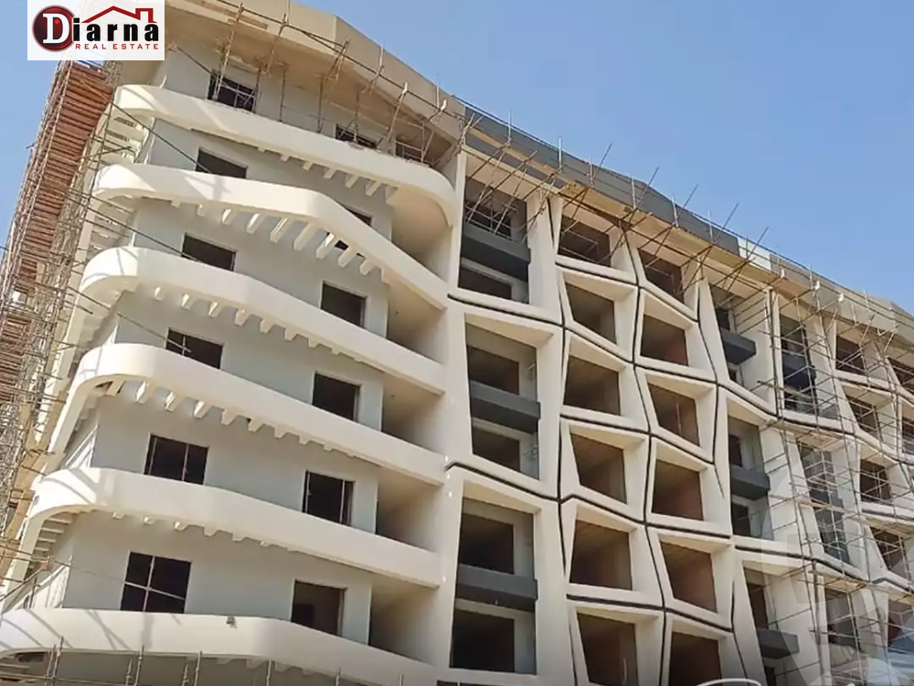 https://aqarmap.com.eg/en/listing/4780852-for-sale-cairo-new-administrative-capital-r7-midtown-condo