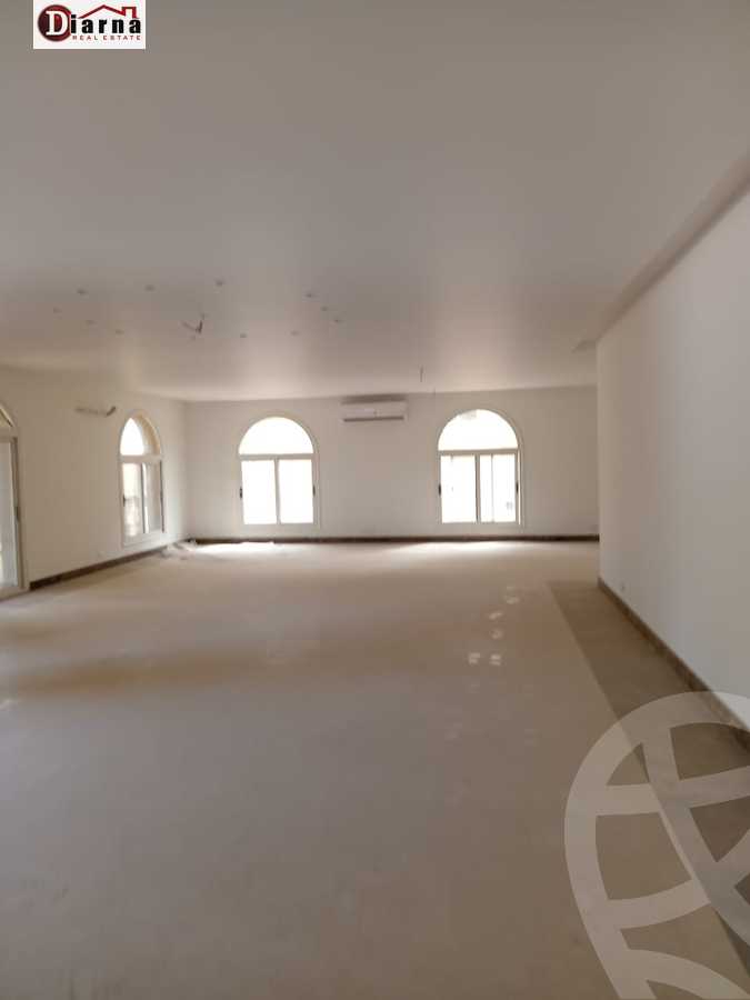 https://aqarmap.com.eg/ar/listing/5643917-for-sale-cairo-new-cairo-compounds-royal-maxim