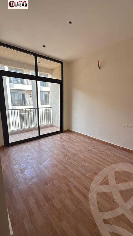 https://aqarmap.com.eg/en/listing/5864110-for-sale-cairo-new-cairo-lmstqbl-syty-compounds-kmbwnd-mwnty-nbwlywny-rybwrtj-l-qry