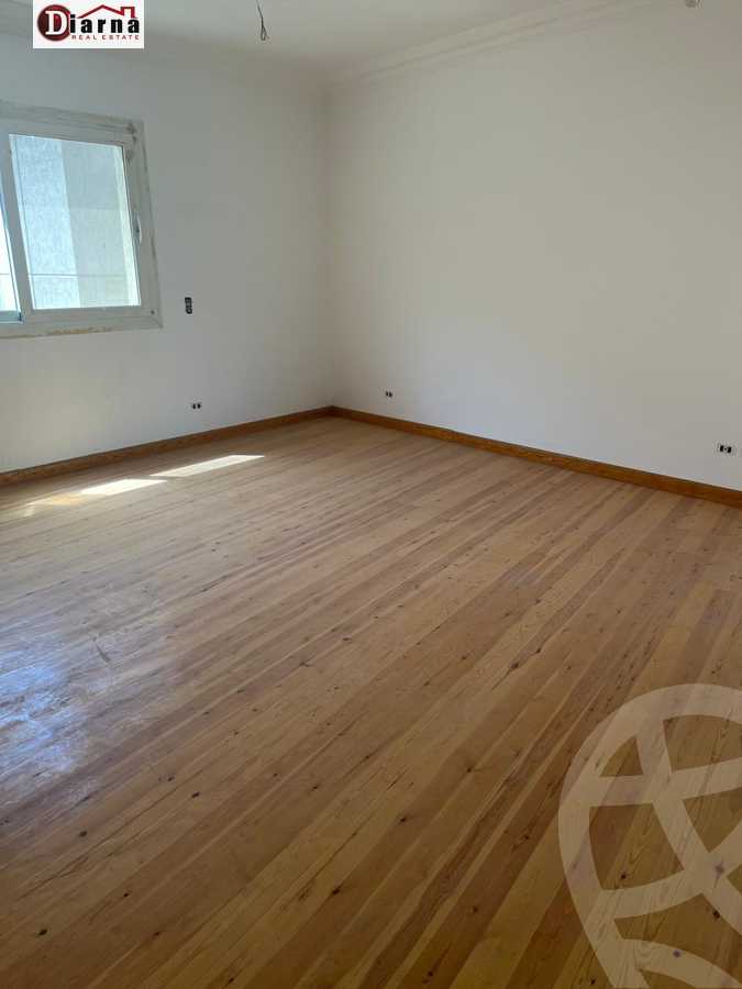 https://aqarmap.com.eg/ar/listing/5879511-for-sale-cairo-new-cairo-ganob-el-akadamiya-south-academy-a-zaid-ebn-haretha-st