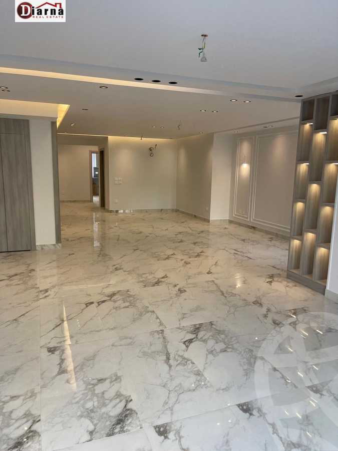 https://aqarmap.com.eg/en/listing/5902763-for-rent-cairo-new-cairo-compounds-mountain-view-hyde-park