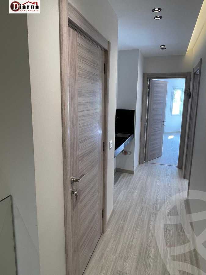 https://aqarmap.com.eg/en/listing/5902763-for-rent-cairo-new-cairo-compounds-mountain-view-hyde-park
