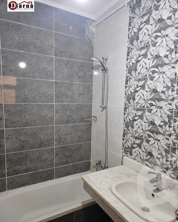 https://aqarmap.com.eg/ar/listing/6179665-for-rent-cairo-new-cairo-compounds-brwmynd-ryzydns-wdy-djl-llttwyr