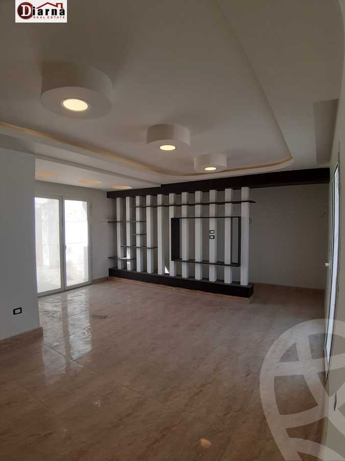 https://aqarmap.com.eg/ar/listing/6190211-for-rent-cairo-new-cairo-compounds-mountain-view-hyde-park