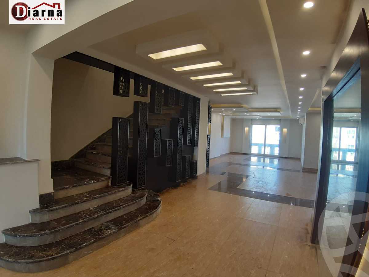 https://aqarmap.com.eg/ar/listing/6190211-for-rent-cairo-new-cairo-compounds-mountain-view-hyde-park