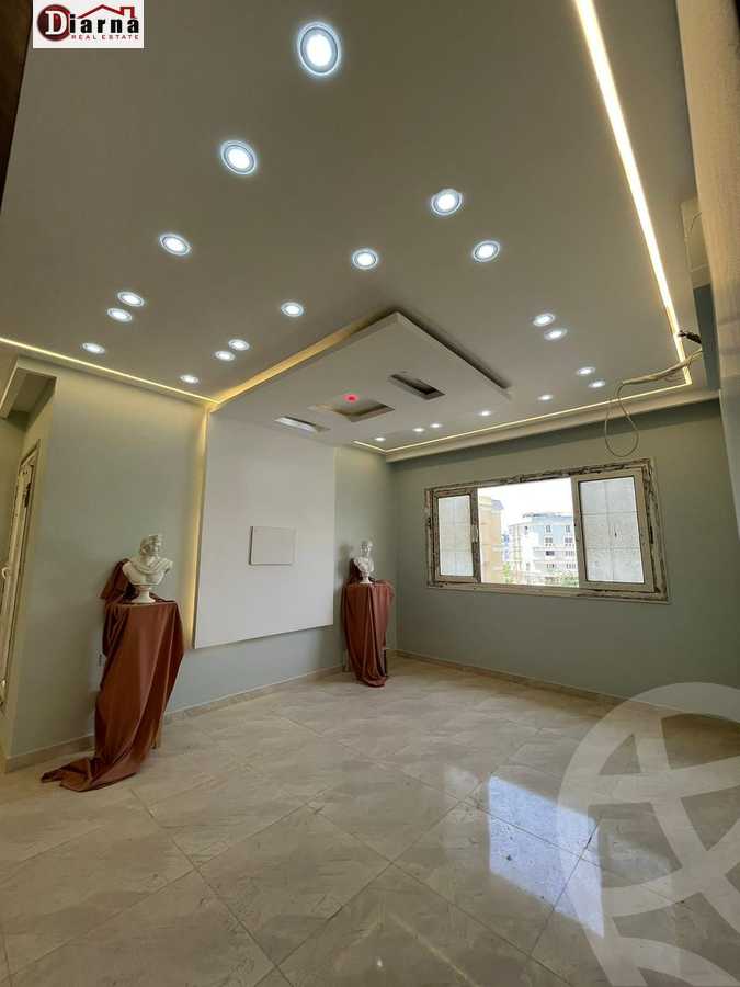 https://aqarmap.com.eg/ar/listing/6196868-for-rent-cairo-new-cairo-compounds-mountain-view-hyde-park